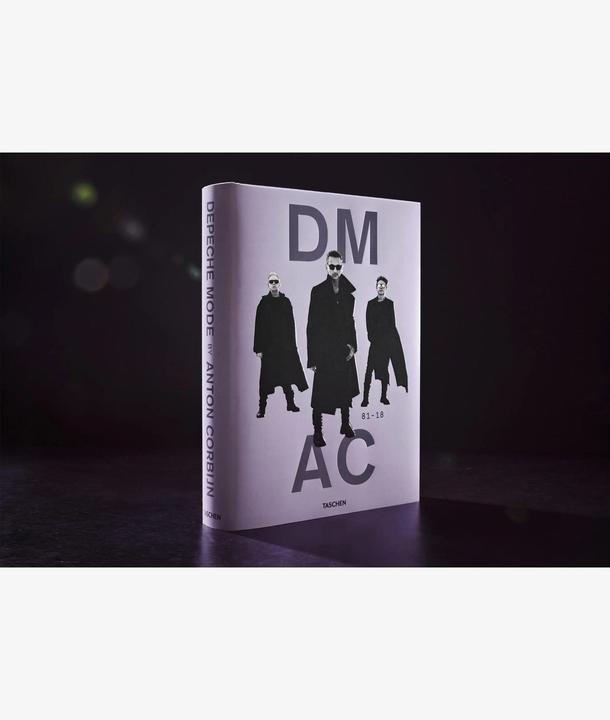 Produktbild Depeche Mode by Anton Corbijn (Deutsch, Englisch, Französisch, Anton Corbijn, Reuel Golden, 2021)