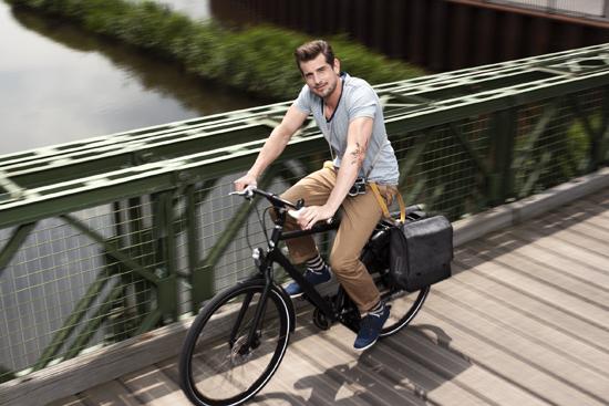 Actual product image Basil Urban Fold Double Bag (Luggage carrier bag)