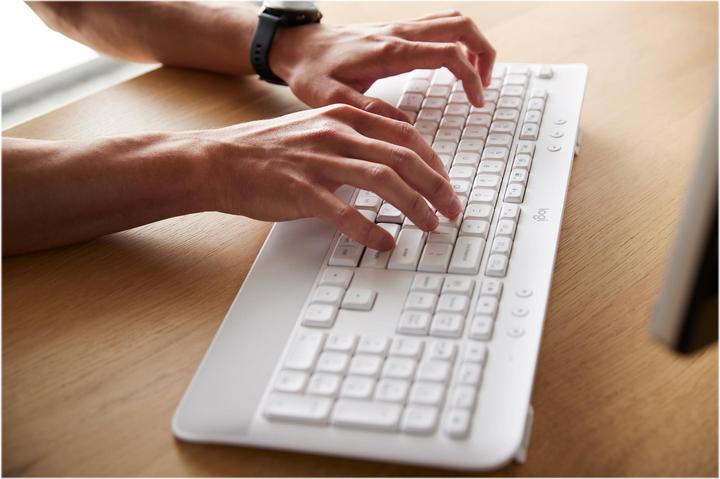 Image du produit Logitech MK650 FOR BUSINESS (FR, Sans fil)