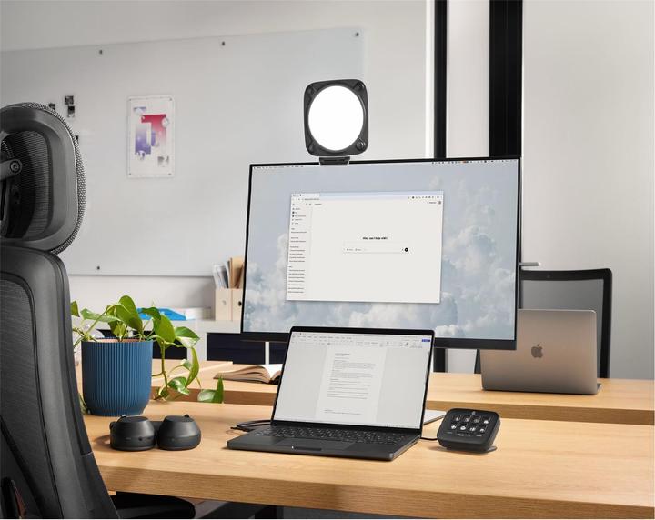 Actual product image Elgato Stream Deck Neo (black)