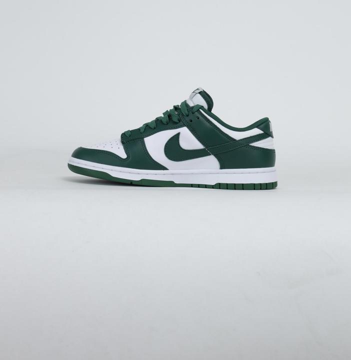 Image du produit Nike Chaussures Dunk Low Retro (42.5)