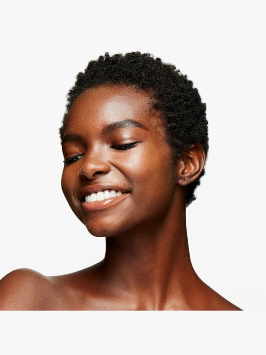 Actual product image MAC Cosmetics Strobe Dewy Skin Tint No. 04 - Deep (04 Deep)