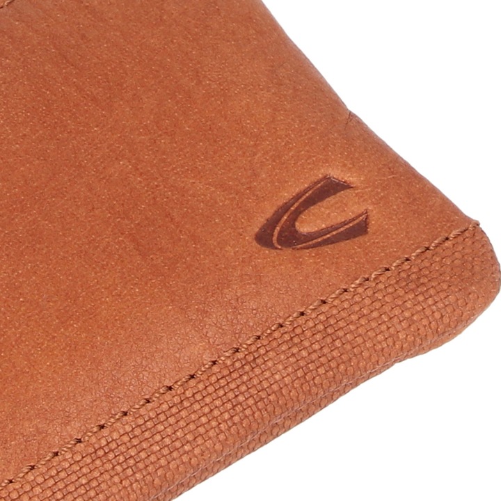 Actual product image Camel Active Nimbus leather key case 10.5 cm