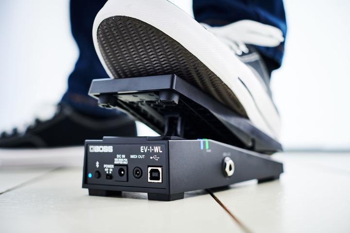 Actual product image BOSS (Electronics) EV-1-WL Wireless MIDI Expression Pedal (Guitar)