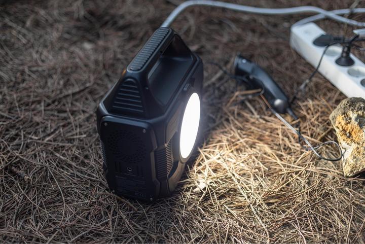 Produktbild Sandberg Power Station 300 (296 Wh, 2.90 kg)