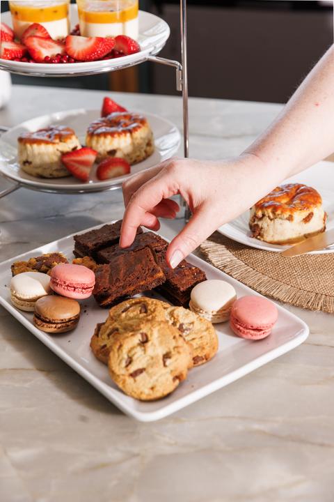 Actual product image Mikasa Serving Platter