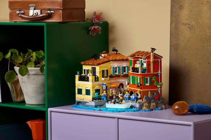 Produktbild LEGO (R) IDEAS 21359 (21359, LEGO Ideas)