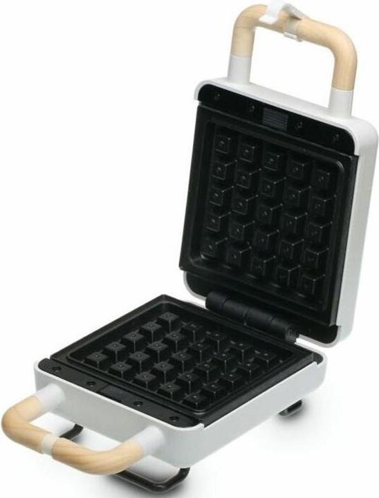 Actual product image ADE Waffle Iron White