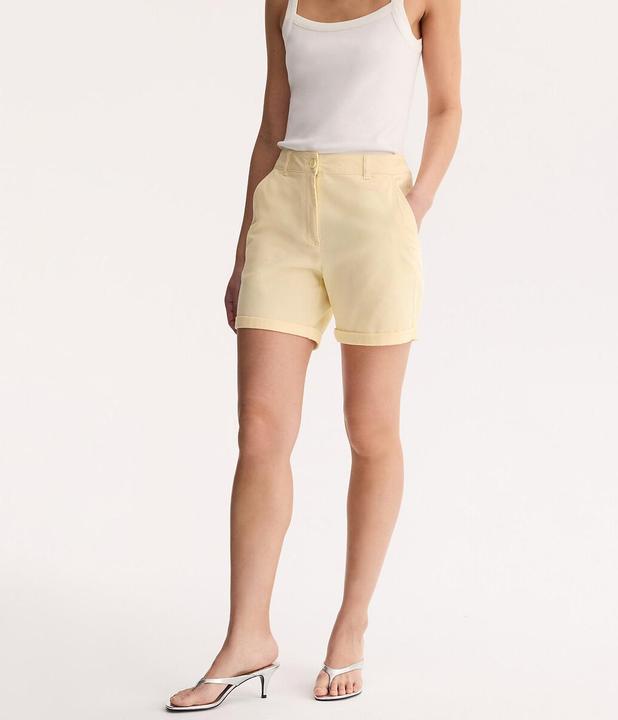 Jaune