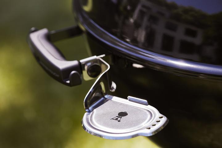 Produktbild Weber Master-Touch GBS E-5750 (57 cm)