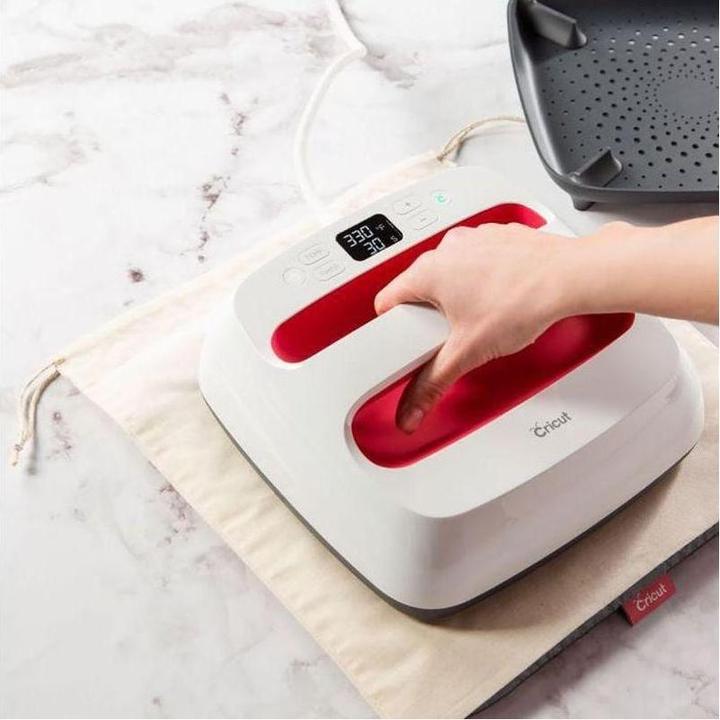 Actual product image Cricut Mat for press or iron