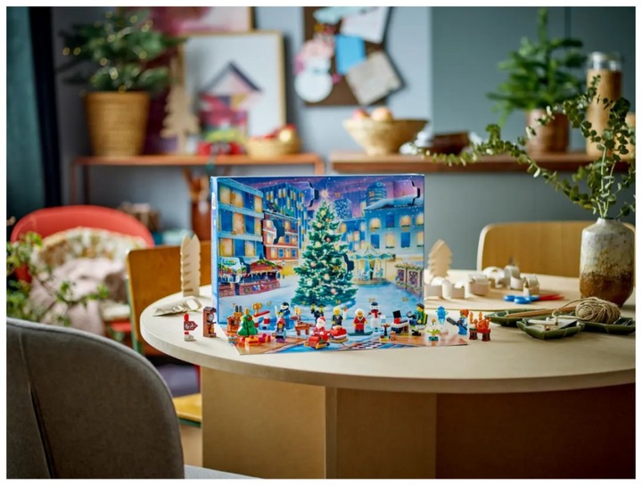 Actual product image LEGO City Advent Calendar 2023