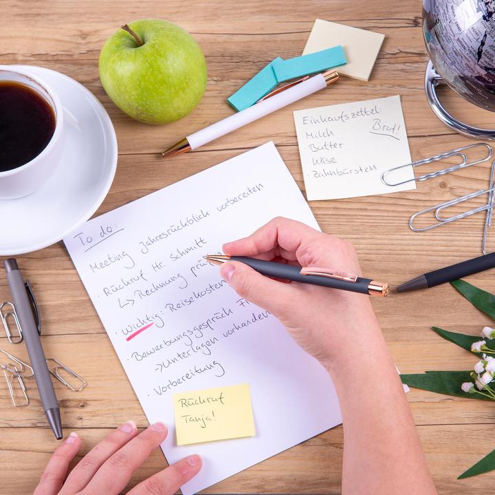 Image du produit Online Stylo à bille Soft Metal Medium (M), Blanc (Blanc, Noir, 1x)