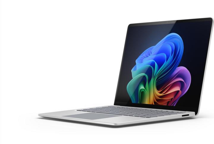 Actual product image Microsoft Surface Laptop 7 for Business (13.80", 256 GB, 16 GB, DE, Intel Core Ultra 5 236V)
