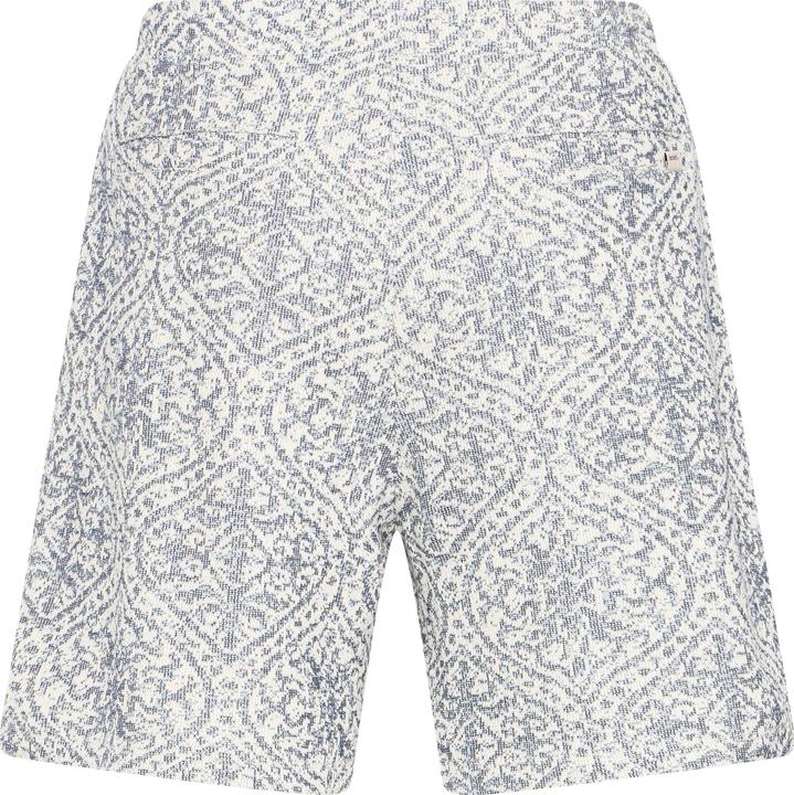 Actual product image Solid Alann Uxton (L)