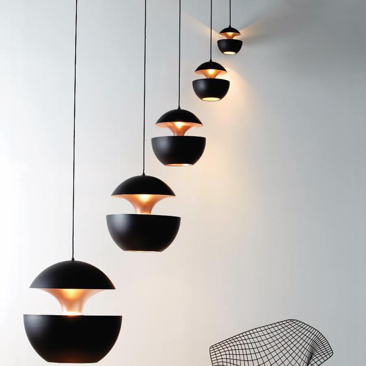 Produktbild DCW éditions Here Comes The Sun Pendelleuchte Ø450 Schwarz/Kupfer (E27)