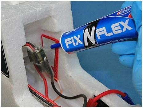 Produktbild Deluxe Materials FixnFlex 40ml (55 g, 40 ml)