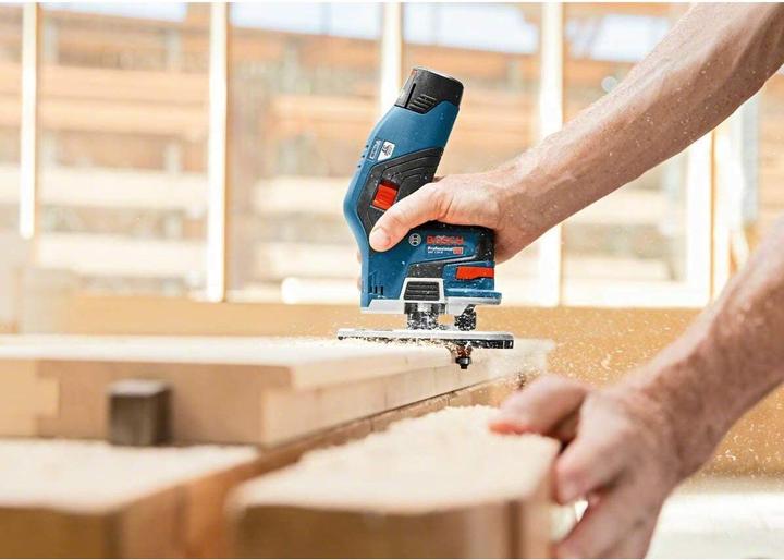 Immagine prodotto Bosch Professional GKF 12V-8