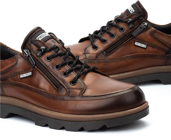 Actual product image Pikolinos Vigo (40)