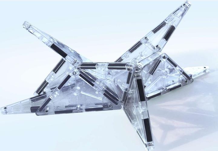 Actual product image Magna-Tiles Ice Set (16 pieces)