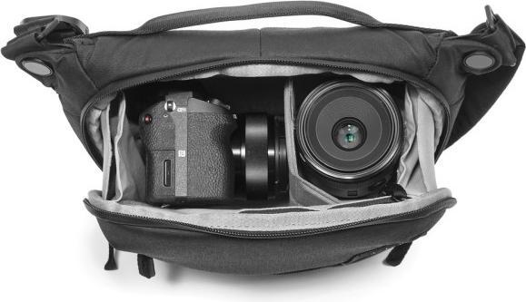 Produktbild Peak Design Everyday Sling 3L v2 (Kamera Bereitschaftstasche, 3 l)