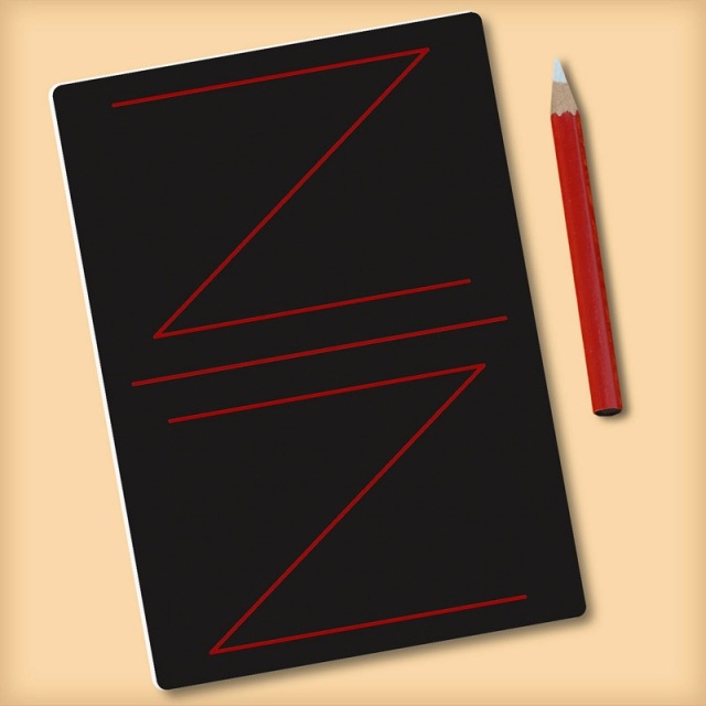 Actual product image Yatzy and Jaseboard with chalk pen