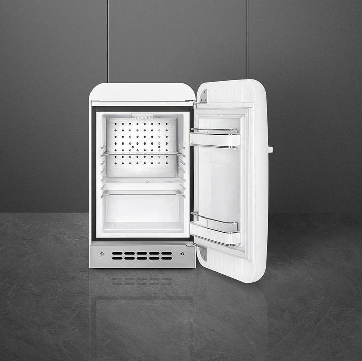 Actual product image Smeg Retro style Fab5rwh5 (121.80 l)