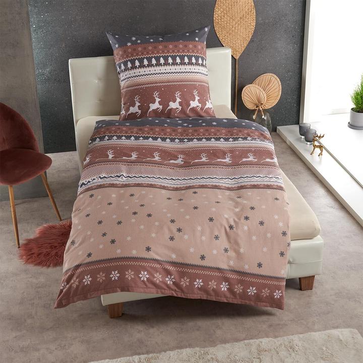 Actual product image Traumschlaf Hirsche (Bedding set, 140 x 200 cm, 70 x 90 cm)