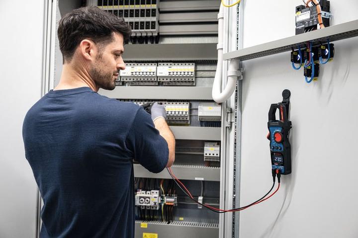 Produktbild Bosch Professional Strommesszange EXMC600-17 (CAT III 600V, CAT IV 300V)