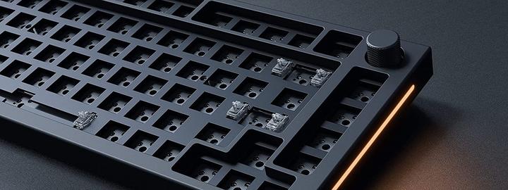 Produktbild Glorious PC Gaming Race GMMK Pro (Kabelgebunden)