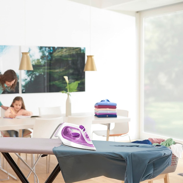 Immagine prodotto Braun TexStyle 3 SI 3030 Ferro da stiro a secco e a vapore Piastra in ceramica Ultra-Glide (2300 W, 145 g/min)
