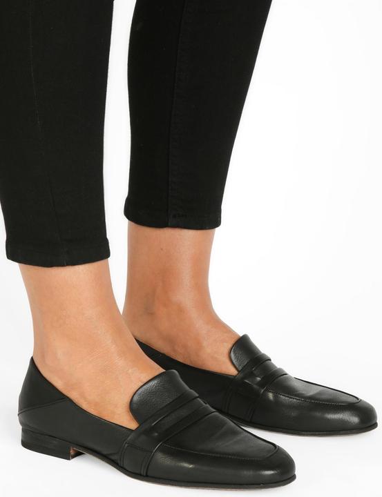 Immagine prodotto Inuovo Questa comoda e classica scarpa slip-on di Penn convince per la sua semplice eleganza. (40)