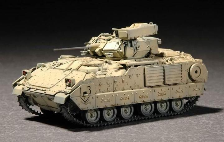 Actual product image Trumpeter M2A2 ODS/ODS-E Bradley Fighting Vehicle