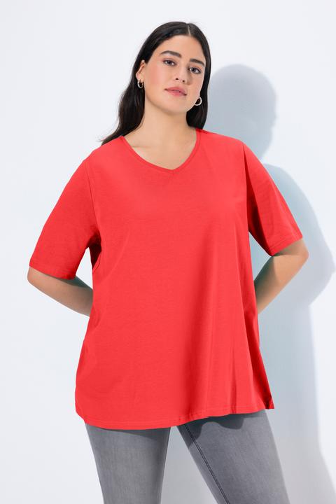 Actual product image Ulla Popken Essential V-Neck Stretch Tee (54)