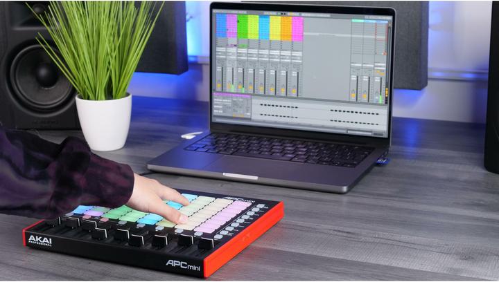 Produktbild Akai APC Mini MK2 (Controller)