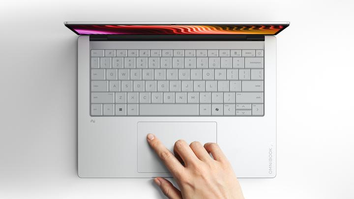 Produktbild HP OmniBook X Laptop Next Gen AI 14-ka0052ng (14", 512 GB, 16 GB, DE, Intel Core Ultra 5 325)