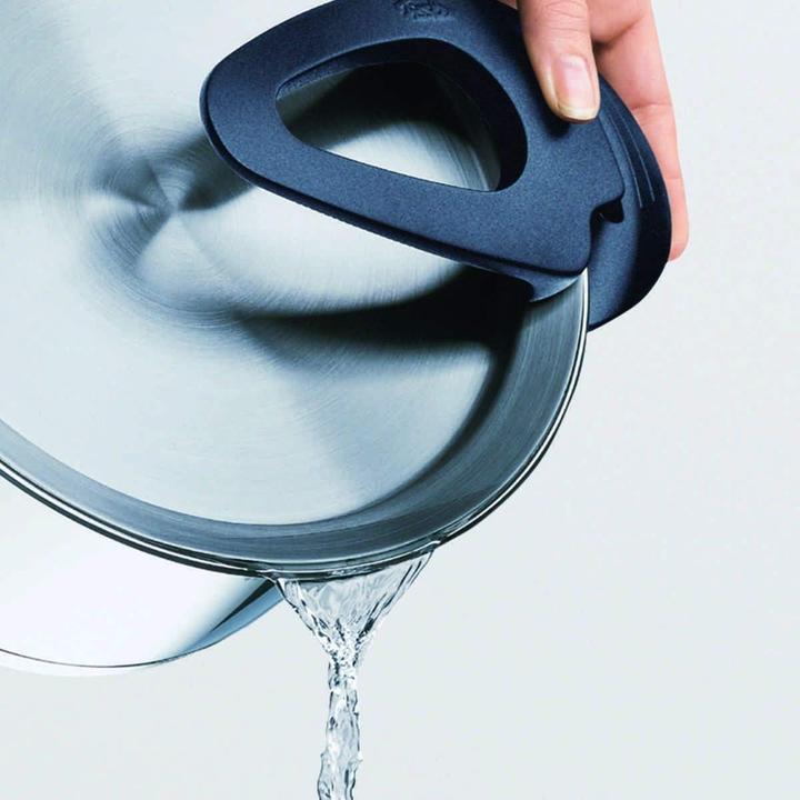 Productafbeelding Fissler Intensa Pannenset, 4-teilig mit Metall-Deckeln, für alle Herdarten (Kookpotten en pannenset, Roestvrij staal)