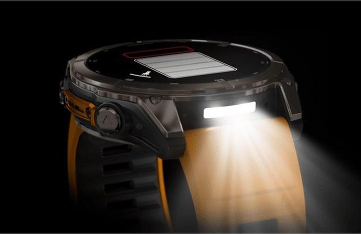 Produktbild Garmin Fenix 8 AMOLED Sapphire Titan (51 mm)