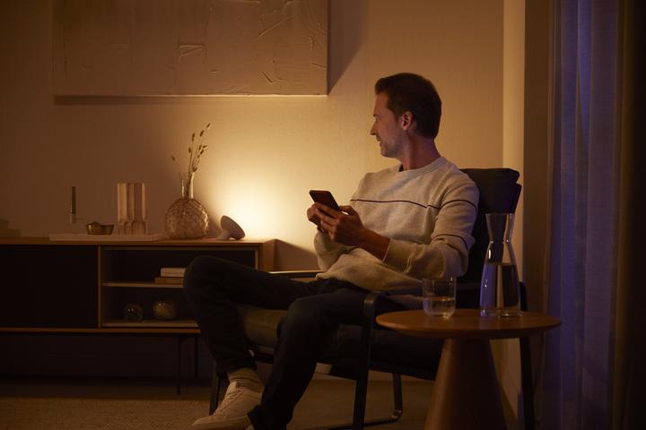 Image du produit Philips Hue Bloom Base BT (500 lm)