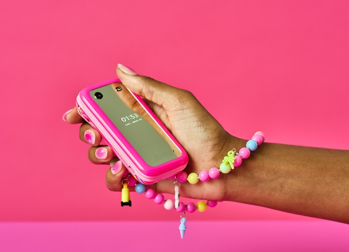 Produktbild Nokia 2.8IN INNER DISPLAY 1.77IN FRONT (0.13 GB, Pink, 2.80", 0.30 Mpx, 4G)