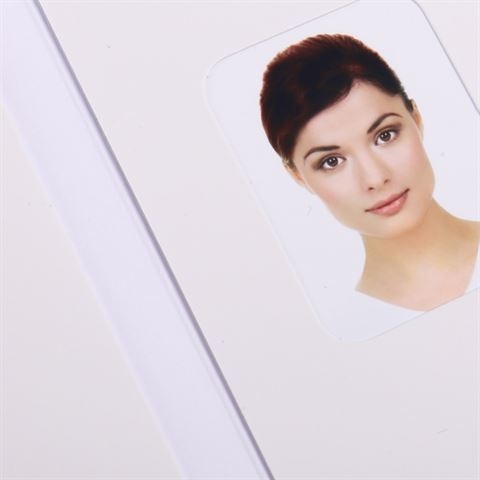Actual product image Benel Passport Photo Folder White 500 pcs.