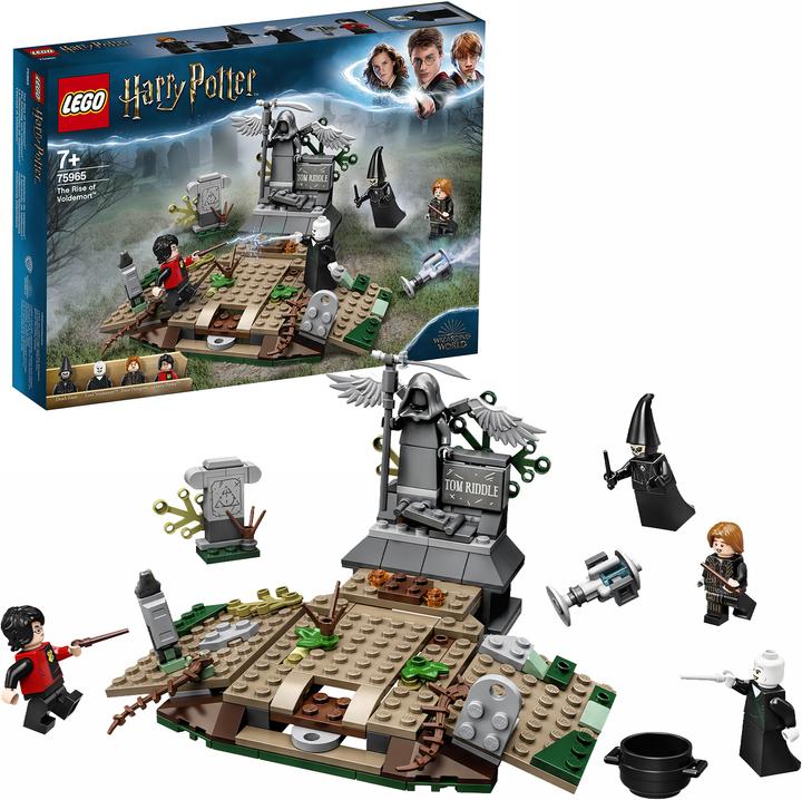 Actual product image LEGO Harry Potter: Duel at the cemetery (75965, LEGO Harry Potter)