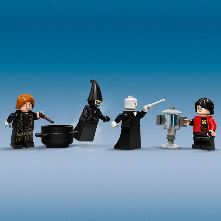 Actual product image LEGO Harry Potter: Duel at the cemetery (75965, LEGO Harry Potter)