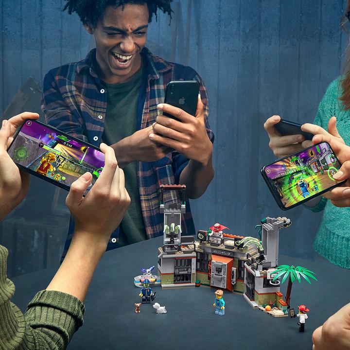 Actual product image LEGO Newbury's abandoned prison (70435, LEGO Hidden Side)