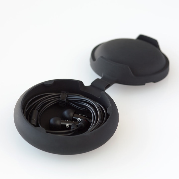 Actual product image FINAL E4000 (Cable)