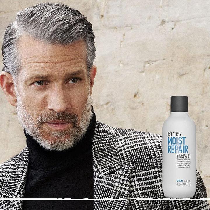 Actual product image KMS California Moist Repair (300 ml, Liquid shampoo)