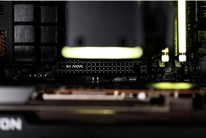 Image du produit Actina 5901443413820 (1000 Go, 32 Go, Radeon RX 7700 XT)