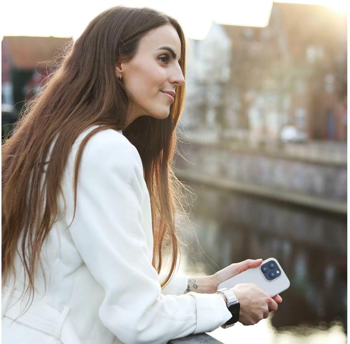 Produktbild Vonmählen Eco Silicone Case for iPhone 15 Plus Light Gray (Apple iPhone 15 Plus)