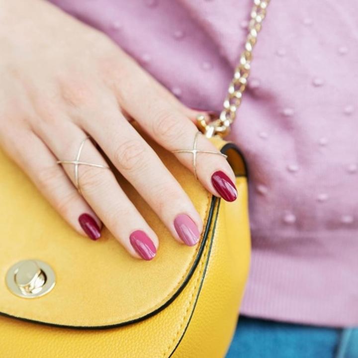 Image du produit IDUN Minerals Nail Polish Kalcit (Pink, Rouge, Vernis à ongles effet gel)