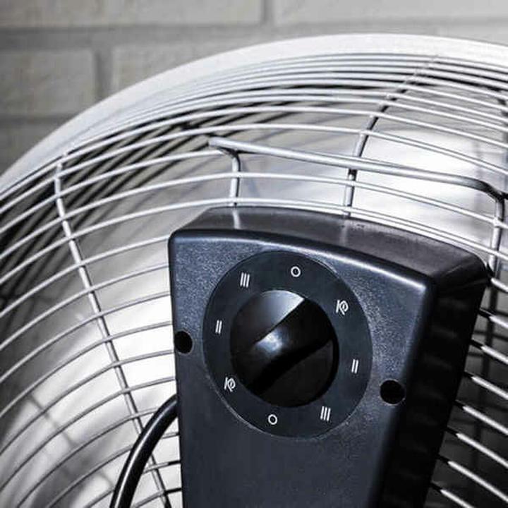 Actual product image Cecotec EnergySilence 4100 Pro 100 W floor fan